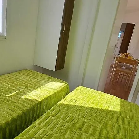 T3 V - 15 Min From Nazare 帕塔亚什